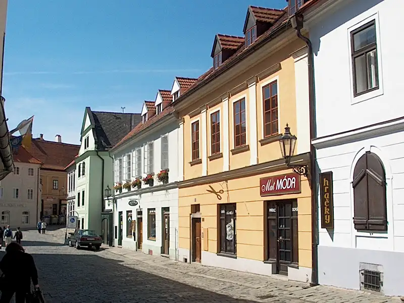 Pronájem obchodního prostoru 71 m², Český Krumlov – náhled fotky 1