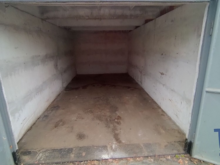 Pronájem nemovitosti, 18 m² (4 z 8)