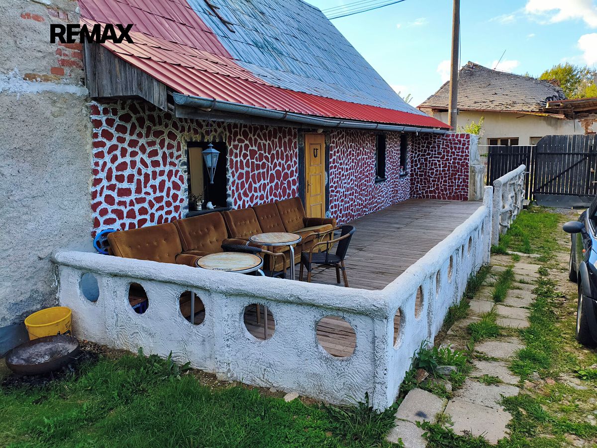 Pronájem rodinného domu 148 m², pozemek 812 m² – fotografie 4