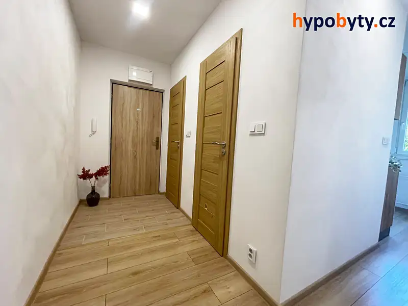 Pronájem bytu 2+1 50 m², Ostrava – náhled fotky 3