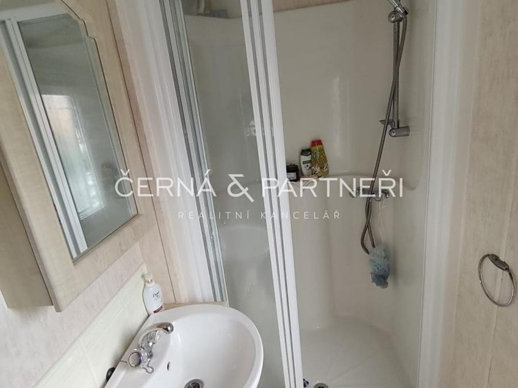 Prodej nemovitosti, 40 m² (6 z 11)
