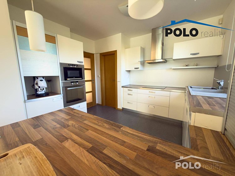 Prodej domu, 197 m² (11 z 25)