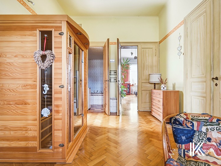Будинок на продаж, 260 м² (16 з 59)