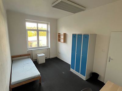 Pronájem bytu pokoje 16 m²