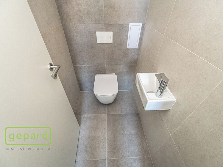 Квартира 4+kk на продаж, 85 м² (9 з 22)