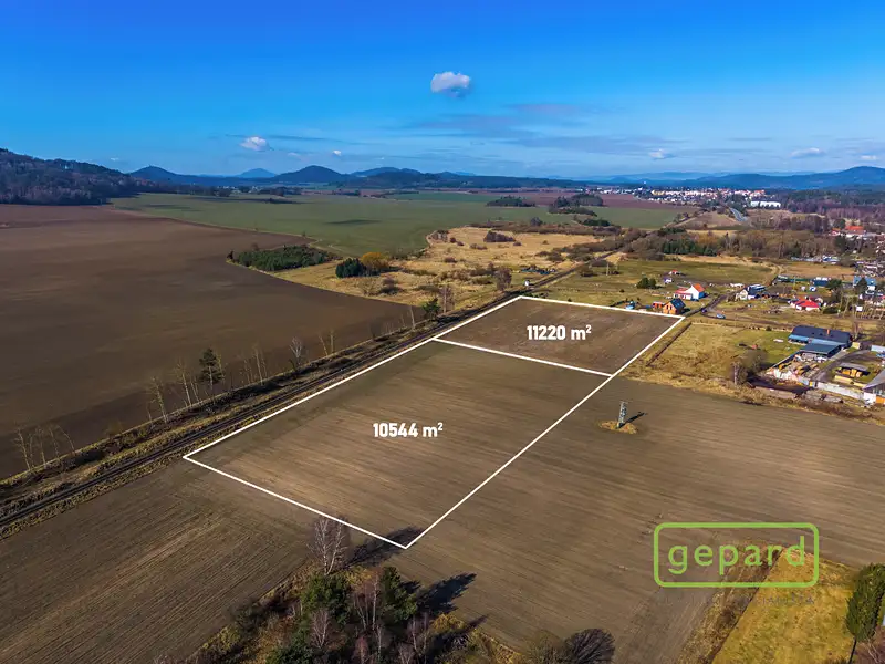 Prodej komerčního pozemku 21764 m², Doksy – náhled fotky 2