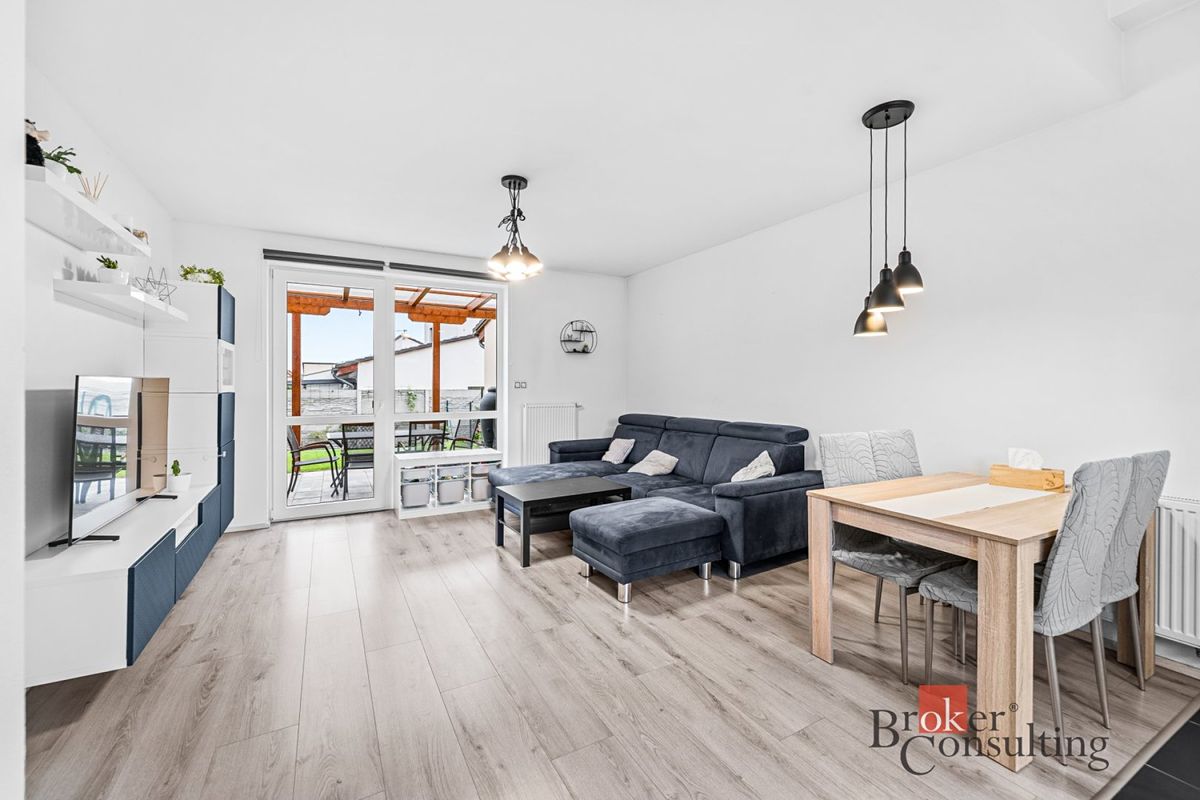 Prodej rodinného domu 91 m², pozemek 239 m² – fotografie 3