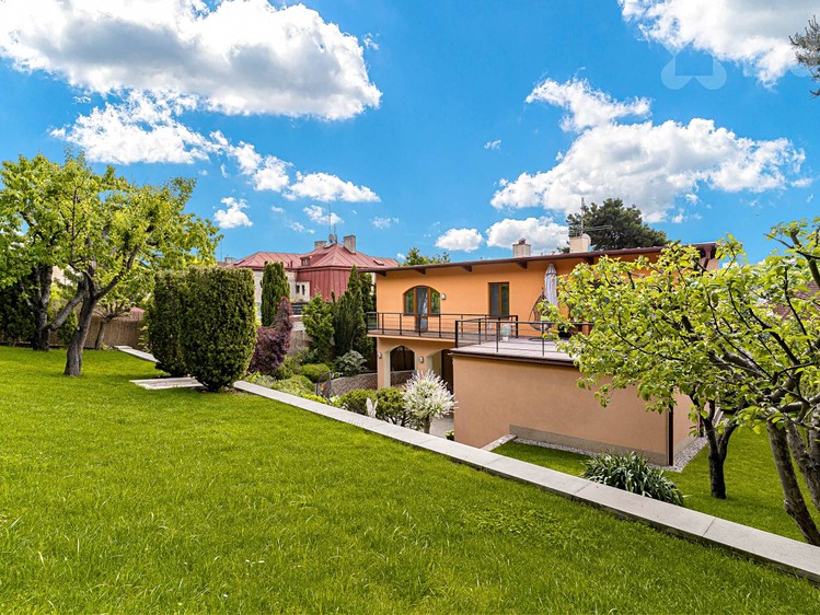 Будинок на продаж, 350 м² (38 з 45)