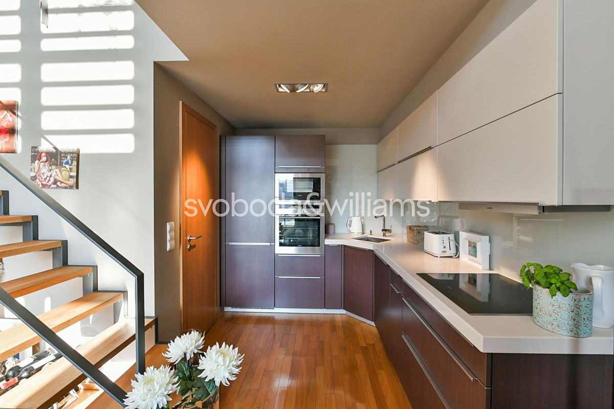 Pronájem bytu 3+kk 98 m² – fotografie 4
