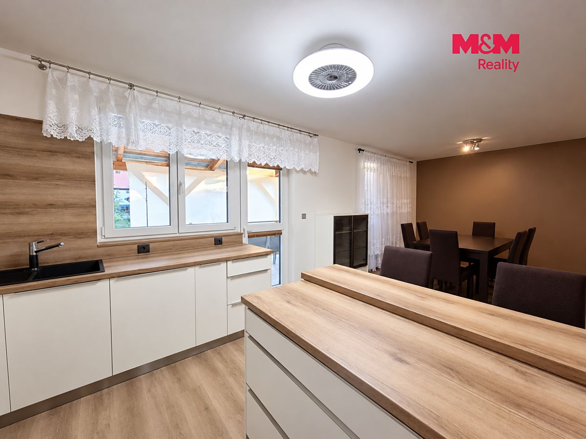 Prodej rodinného domu 120 m², pozemek 511 m² – fotografie 4