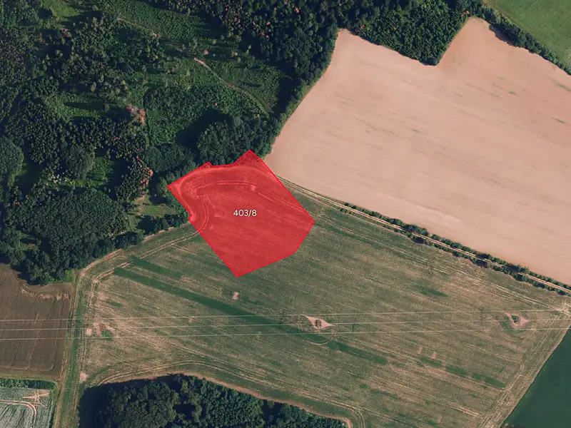 Prodej pole 14079 m², Babice – náhled fotky 1