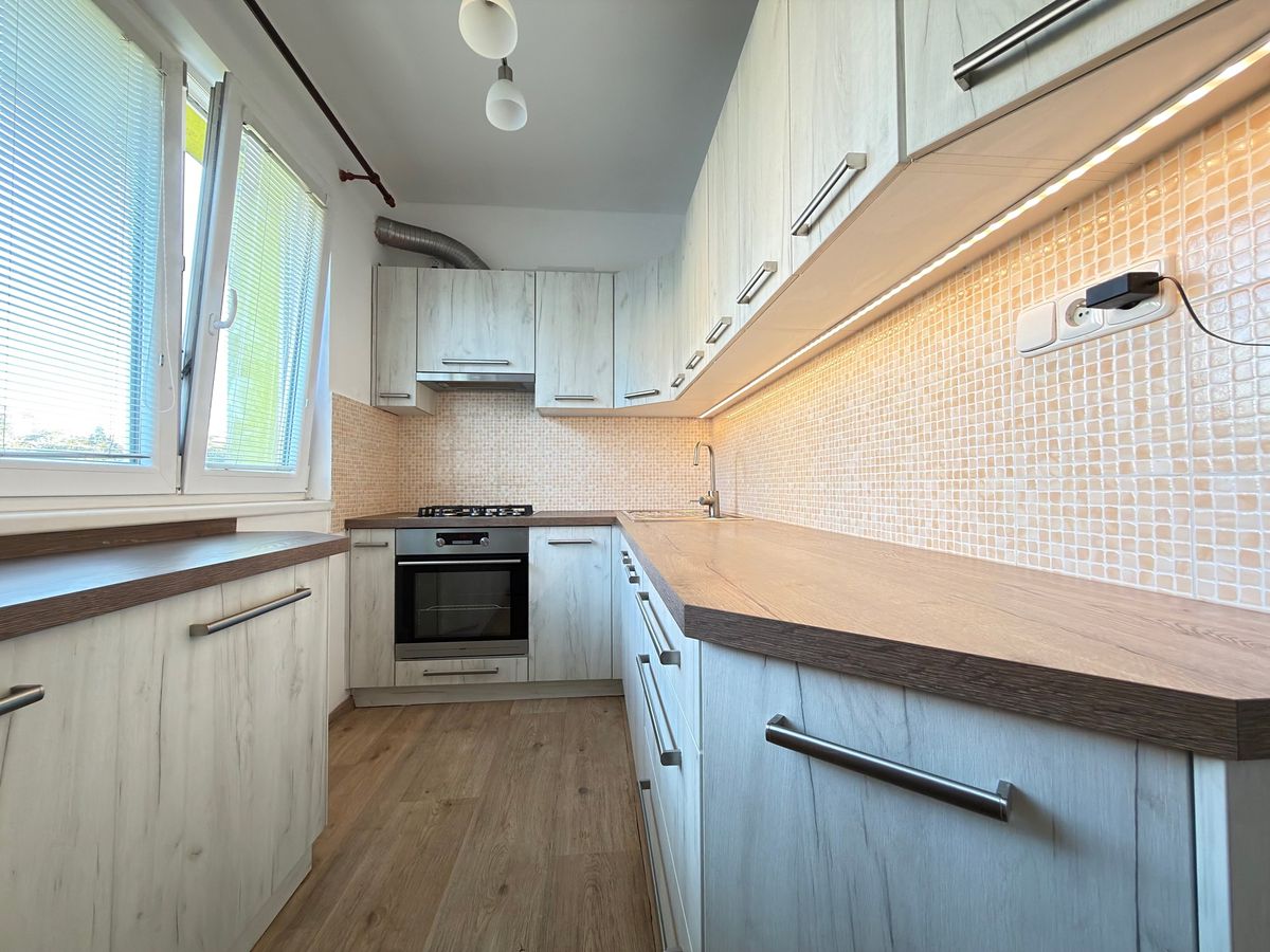 Pronájem bytu 2+1 54 m²