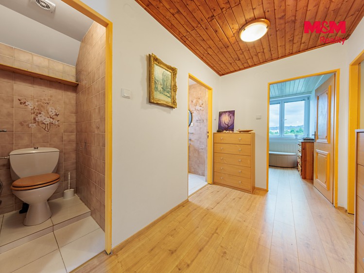 Будинок на продаж, 330 м² (28 з 30)