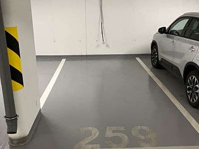 Pronájem garážového stání 13 m²