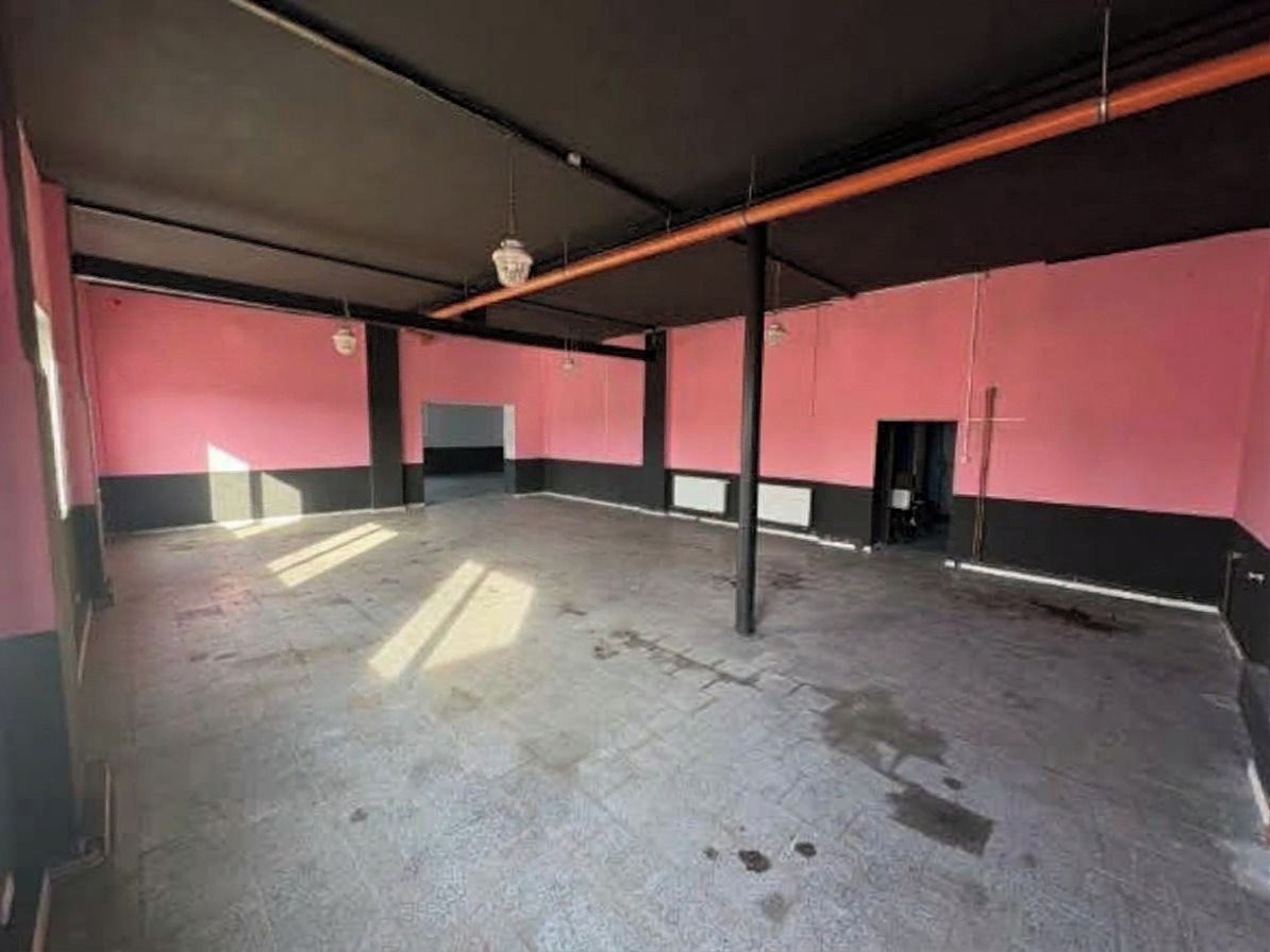 Pronájem obchodního prostoru 285 m² – fotografie 2