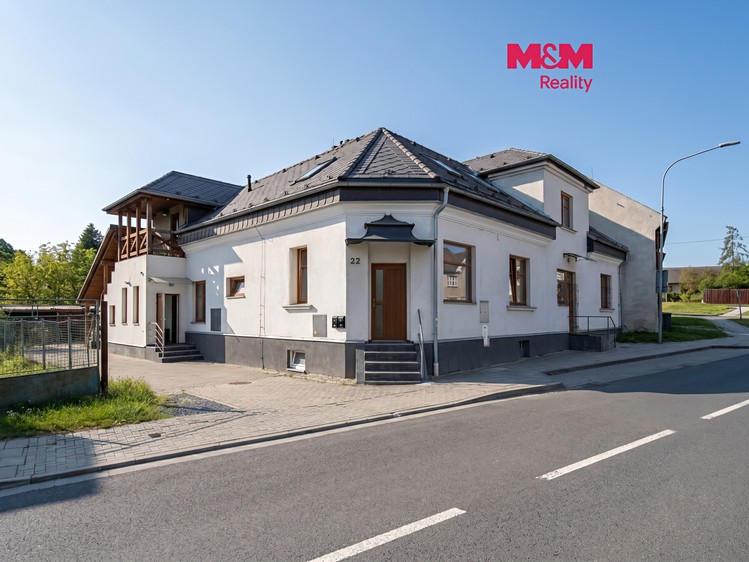 Haus zum Kauf, 350 m² (1 von 21)