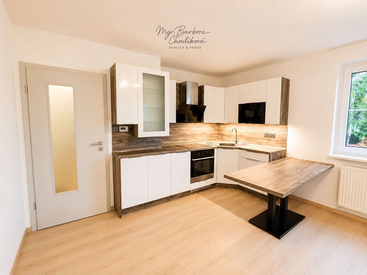 Pronájem bytu 2+kk 44 m²