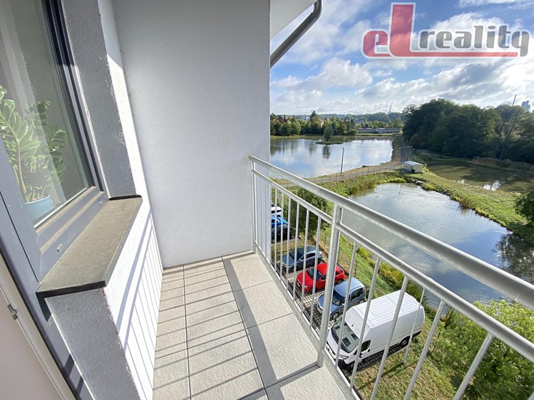 Pronájem bytu 1+kk, 29 m² (5 z 5)