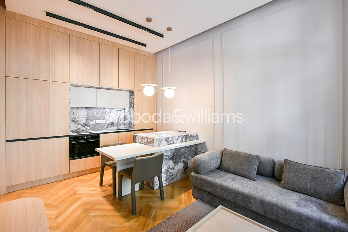 Pronájem bytu 2+kk 29 m² – fotografie 3