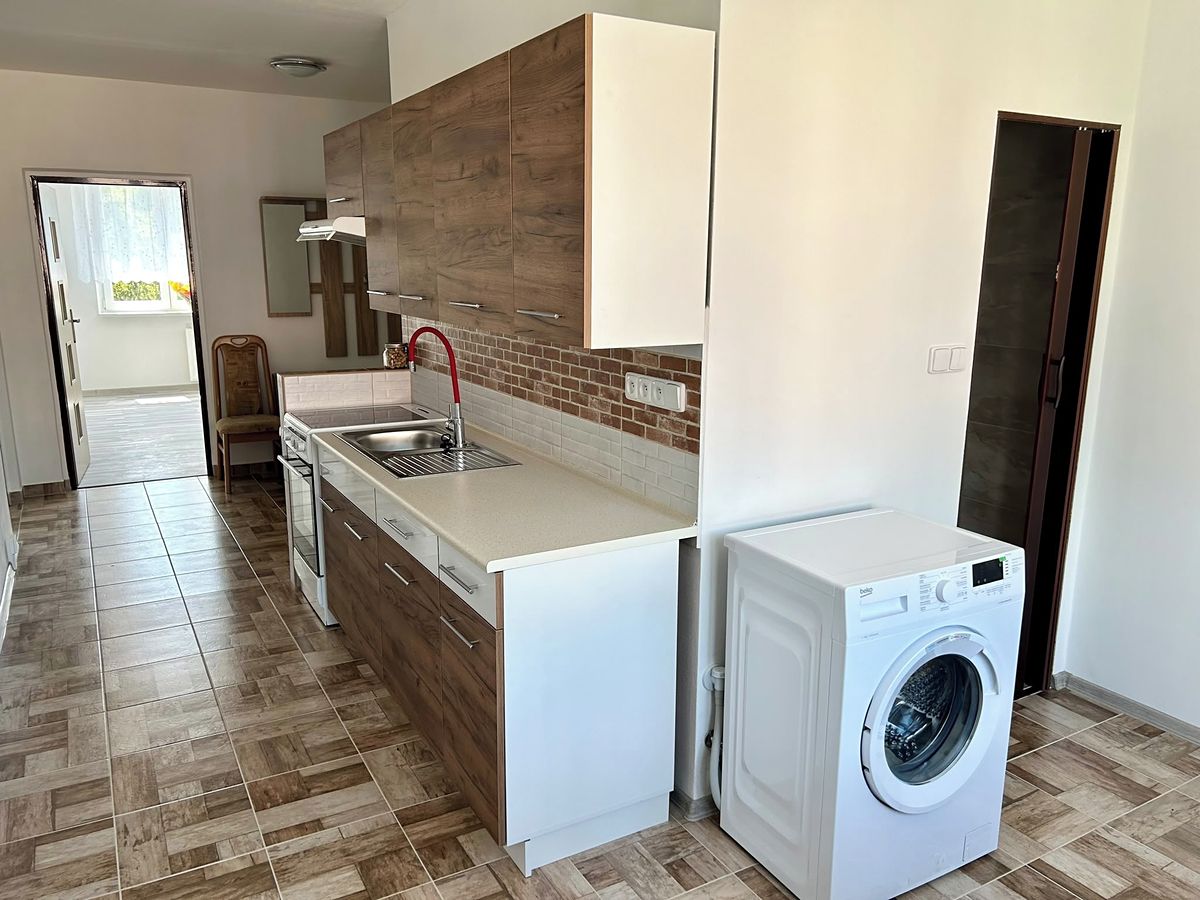 Prodej bytu 2+1 65 m² – fotografie 2