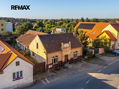 Haus zum Kauf, 350 m² (2 von 5)