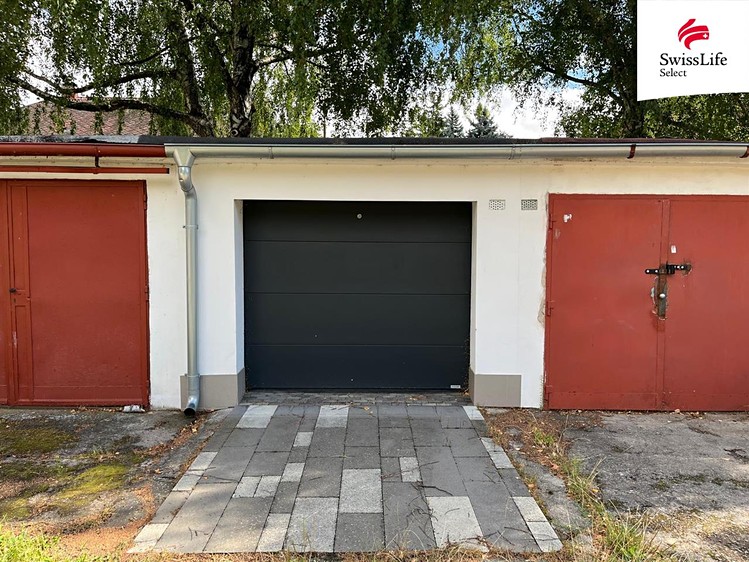 Pronájem nemovitosti, 18 m² (2 z 7)