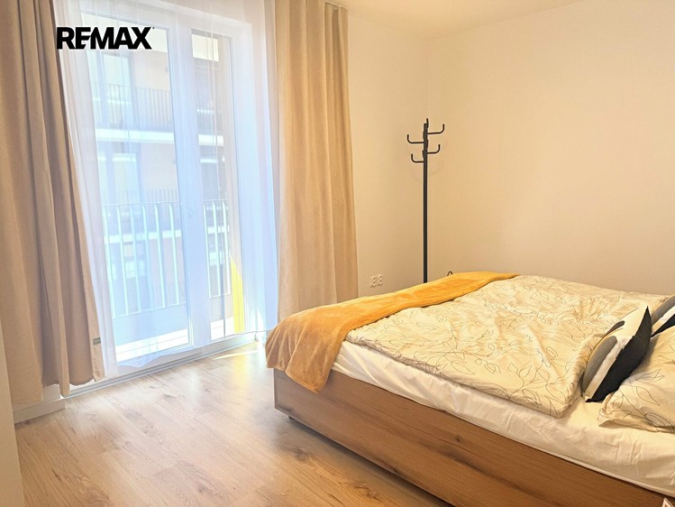 Prodej bytu 3+kk, 82 m² (25 z 36)