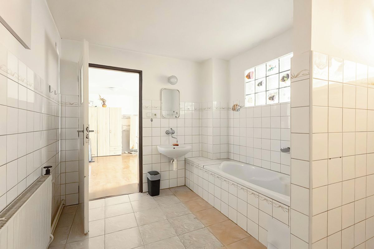 Prodej rodinného domu 147 m², pozemek 677 m² – fotografie 4