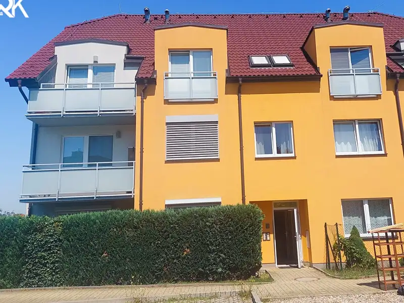 Pronájem bytu 2+kk 55 m², Praha – náhled fotky 2