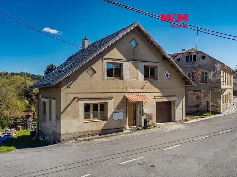 Prodej rodinného domu 313 m², pozemek 457 m², Železný Brod – náhled fotky 1