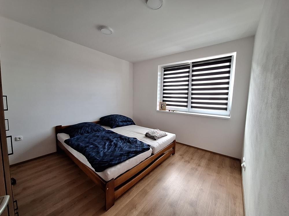 Pronájem bytu 2+kk 49 m² – fotografie 2