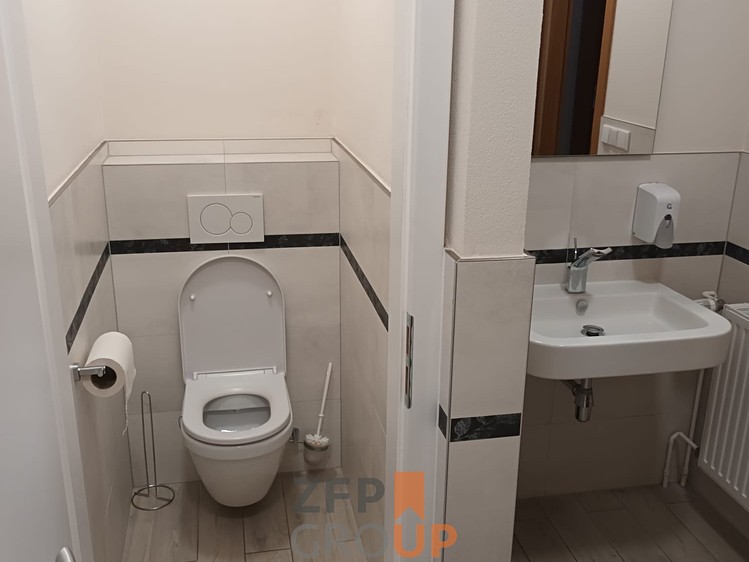 Gewerbefläche zum Kauf, 1.059 m² (9 von 12)