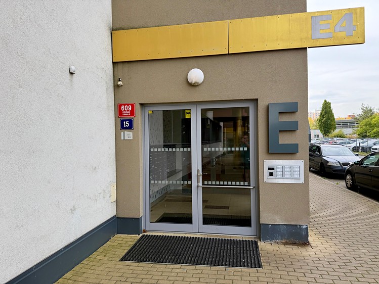 Квартира 4+kk на продаж, 99 м² (29 з 32)