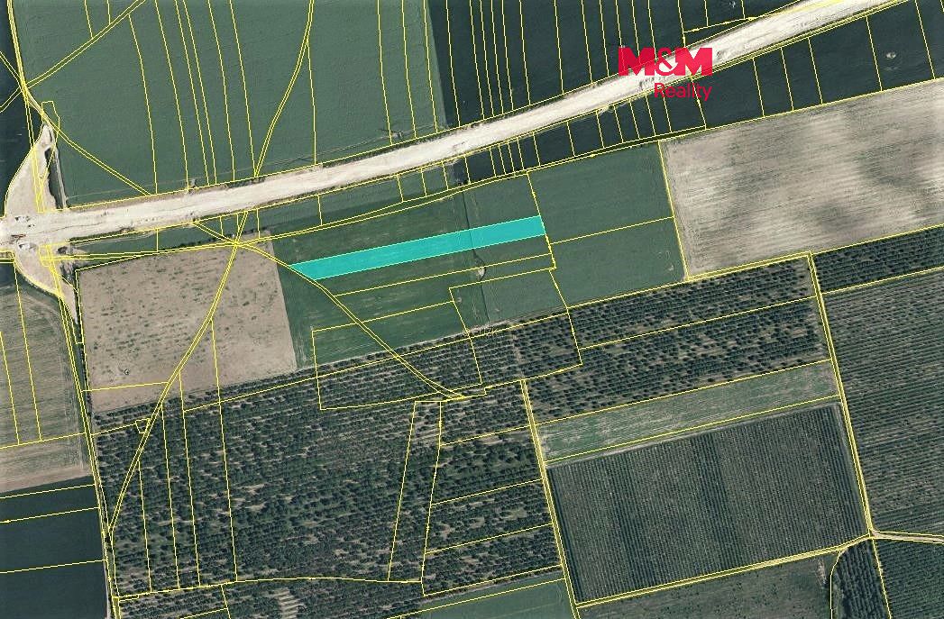 Prodej pole 3189 m², Slaný – fotka 1 z 3