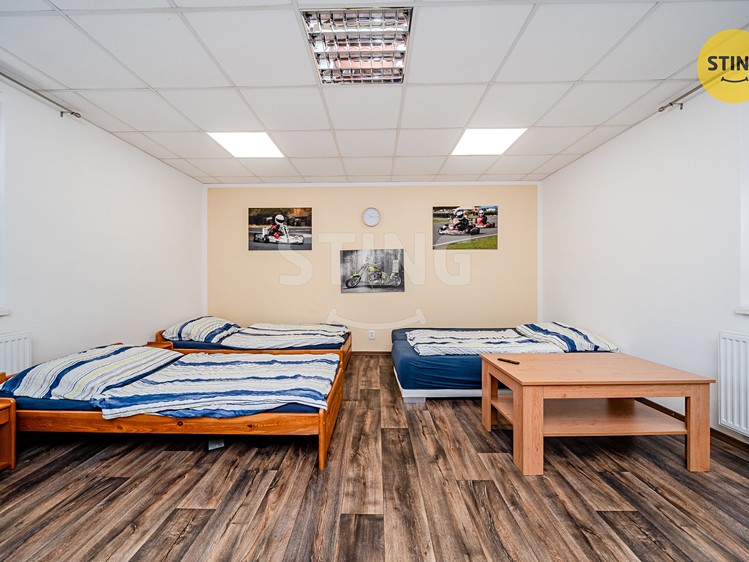 Prodej komerčního prostoru, 156 m² (20 z 28)