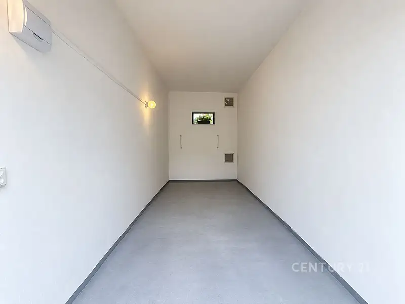Pronájem garáže 14 m², Praha – náhled fotky 2