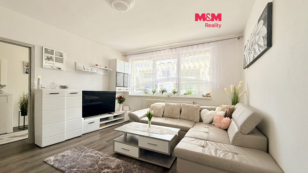 Prodej rodinného domu 380 m², pozemek 280 m²