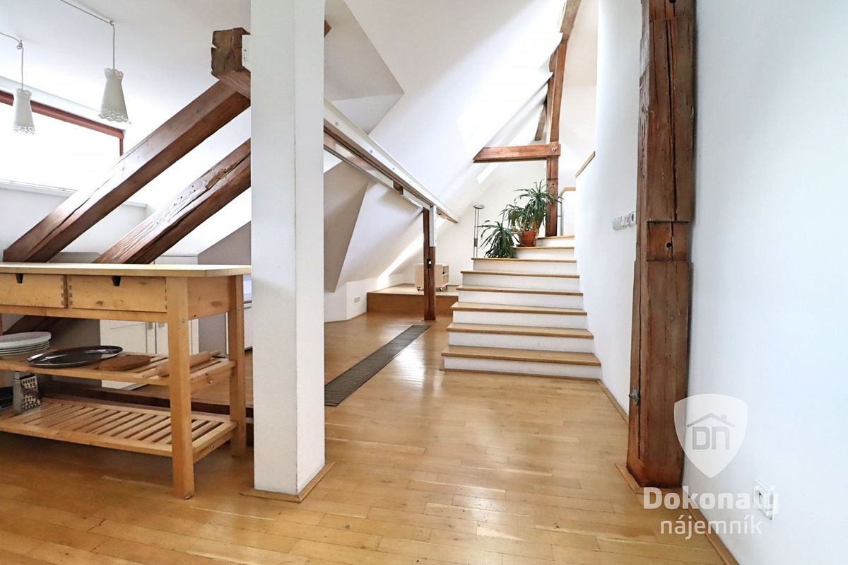 Pronájem bytu 2+kk 70 m² – fotografie 5