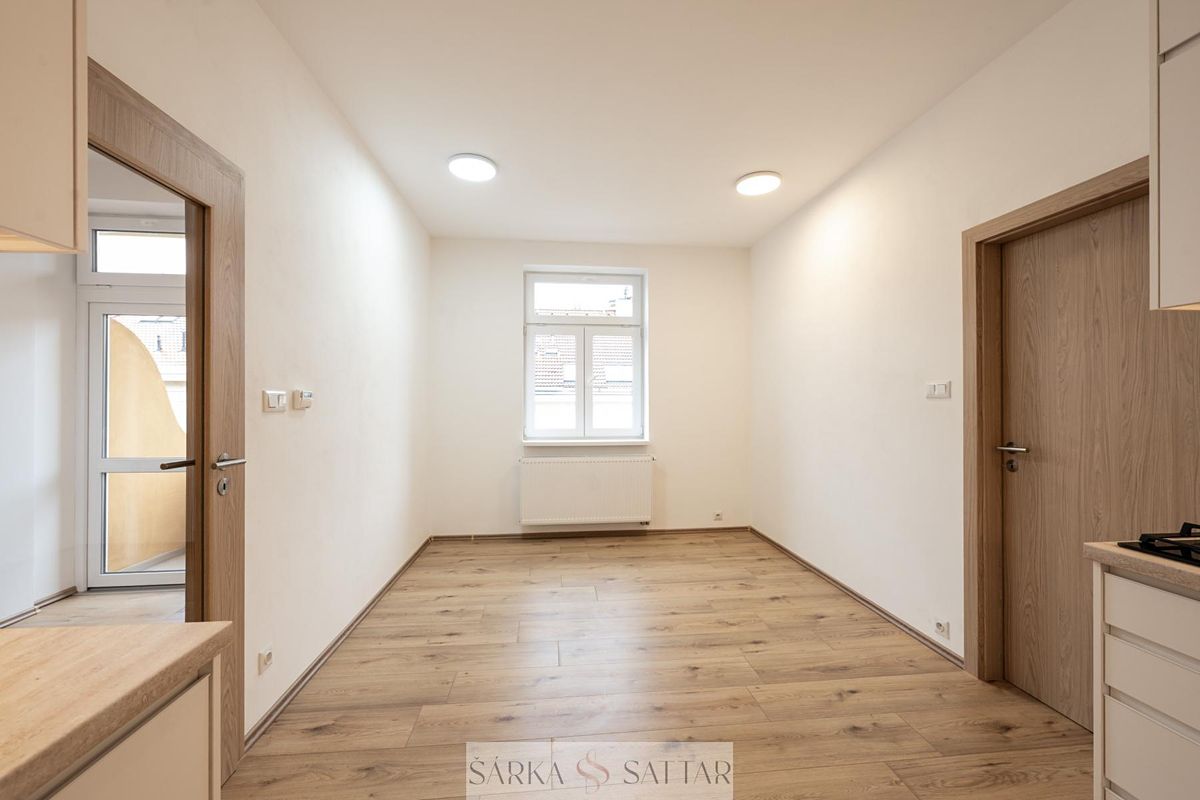 Pronájem bytu 2+kk 48 m² – fotografie 4