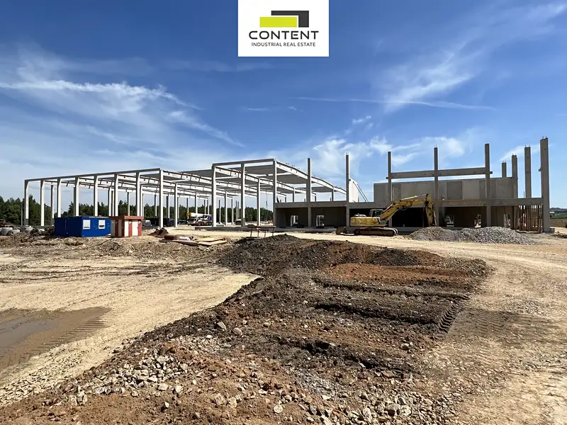 Pronájem výrobní haly, prostoru 19200 m², Velký Osek – náhled fotky 3
