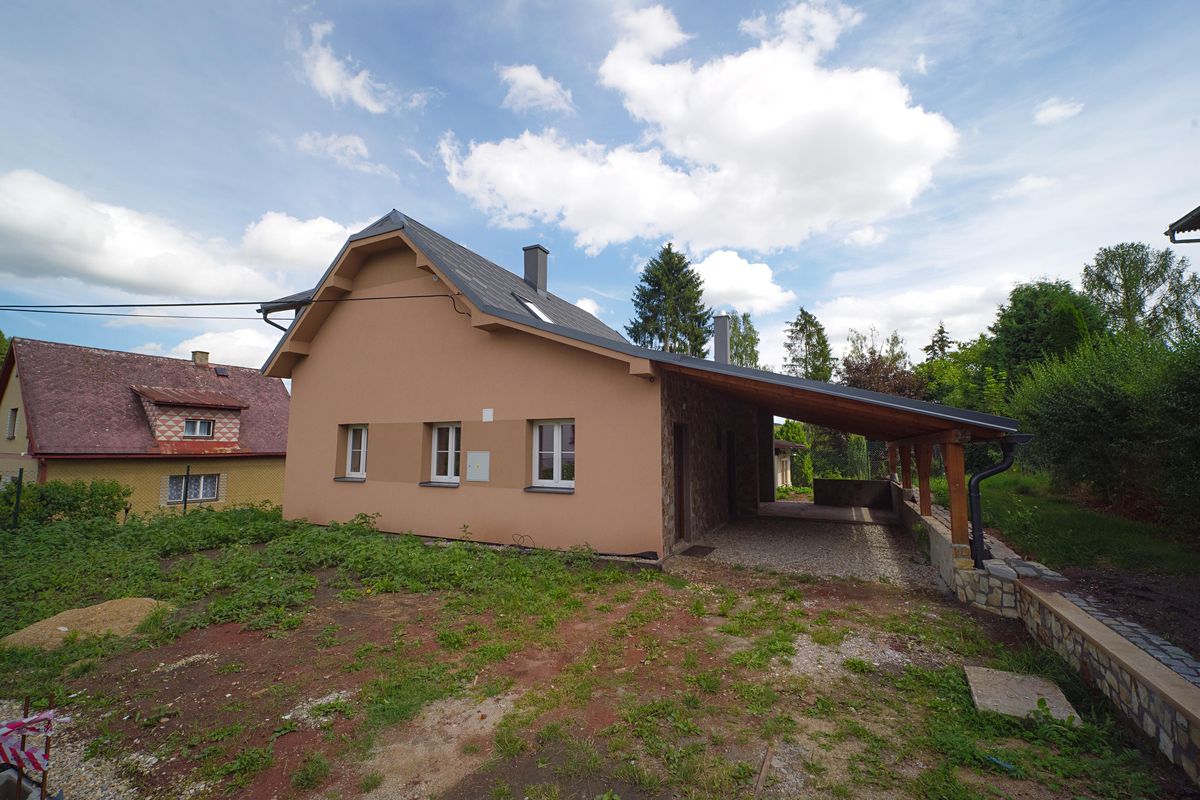 Prodej rodinného domu 115 m², pozemek 349 m²