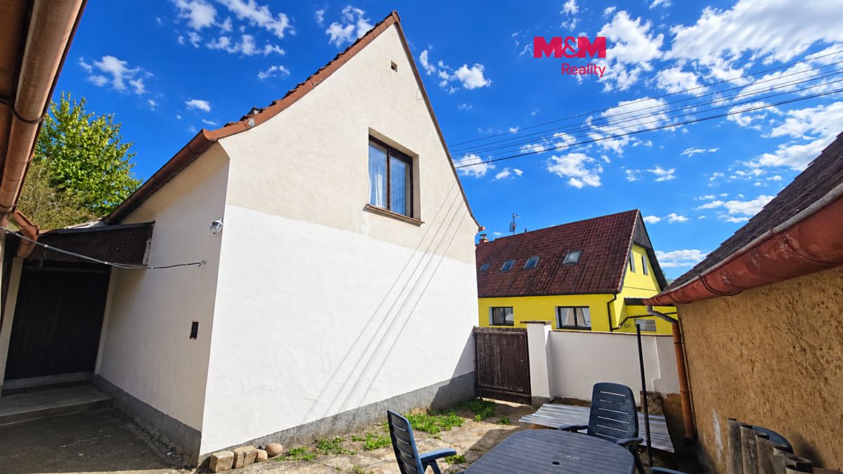 Prodej rodinného domu 80 m², pozemek 219 m²