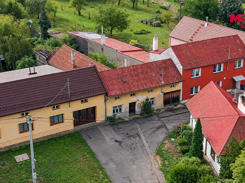Prodej rodinného domu 217 m², pozemek 1092 m², Prusinovice – náhled fotky 3