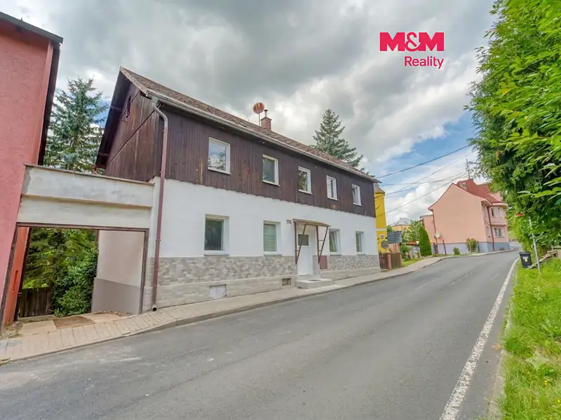 Prodej rodinného domu 151 m², pozemek 228 m², Luby – náhled fotky 1