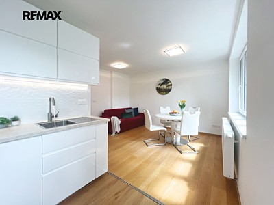 Квартира 3+kk на продаж, 74 м² (2 з 22)