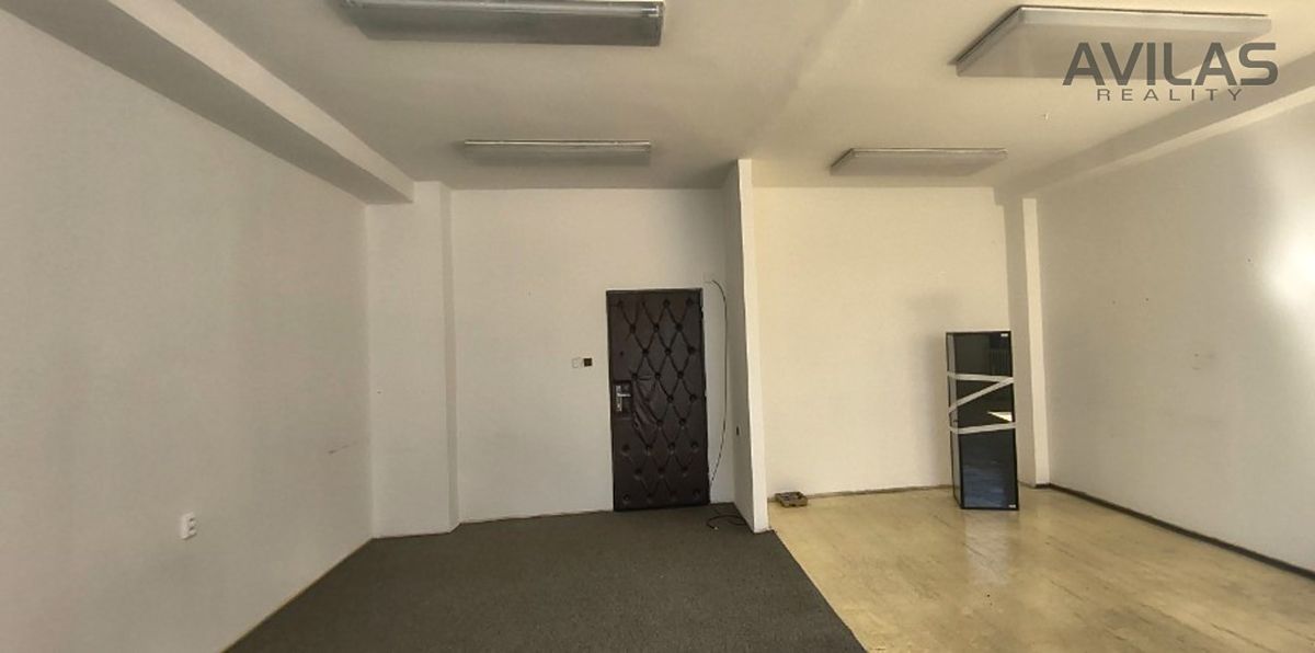Pronájem kanceláře 38 m² – fotografie 2