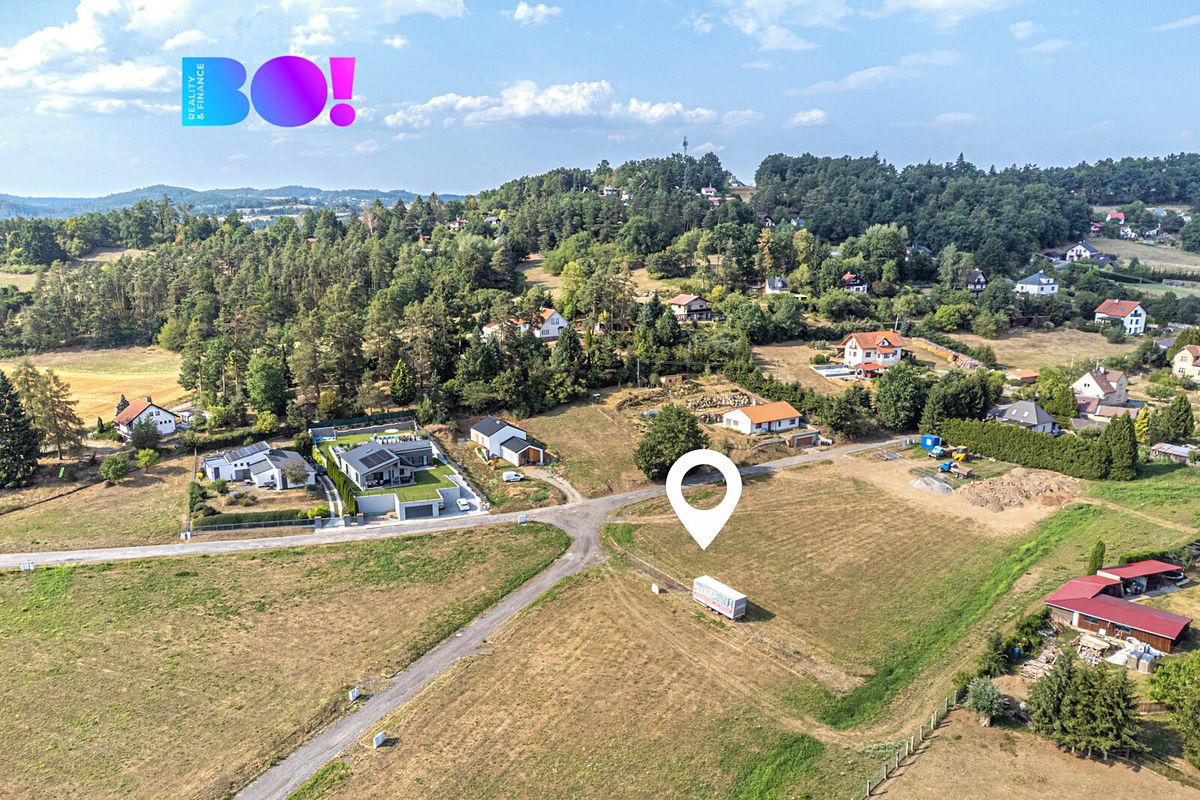 Prodej stavebního pozemku 1056 m² – fotografie 2