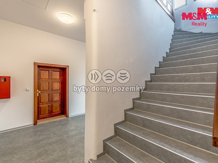 Pronájem bytu atypical, 90 m² (8 z 10)