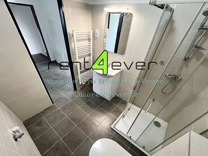 Pronájem bytu 2+kk 51 m², Kolín – náhled fotky 2
