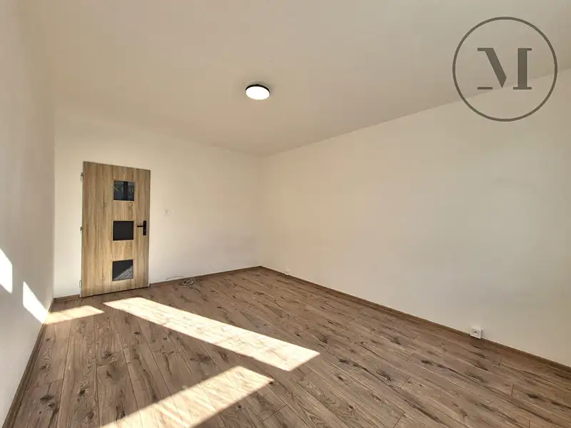 Pronájem bytu 3+1 61 m², Prachatice – náhled fotky 2